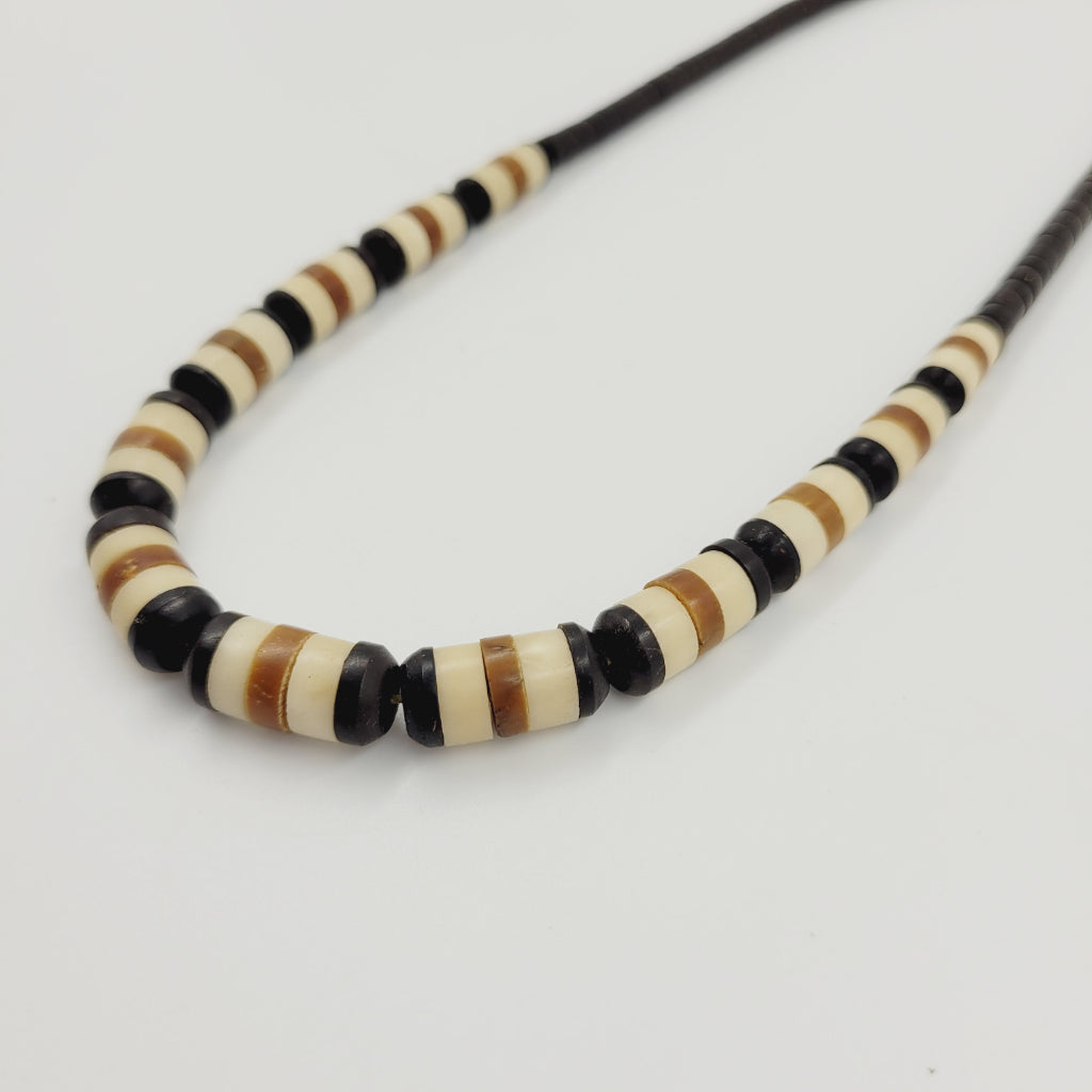 Colar Indígena de Coco Tucumã Jarina e Inajá
