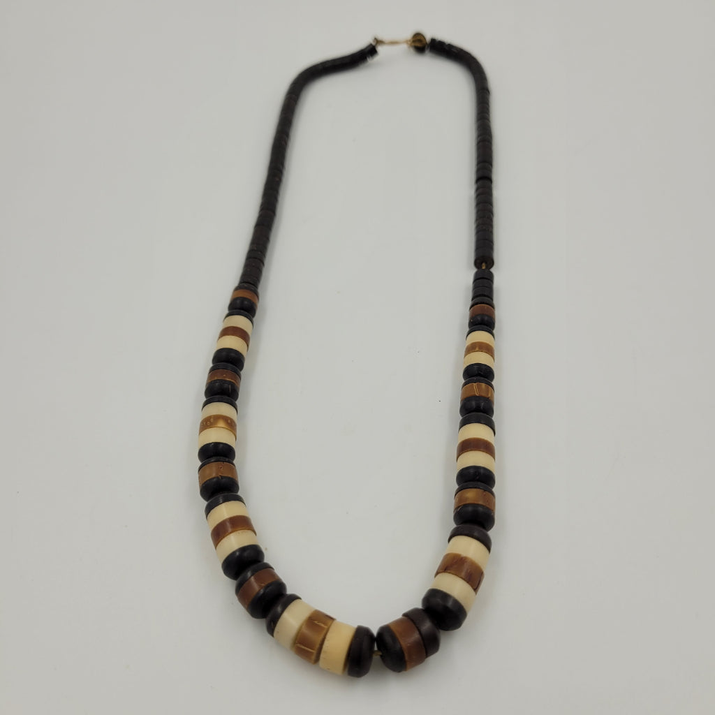 Colar Indígena de Coco Tucumã Jarina e Inajá