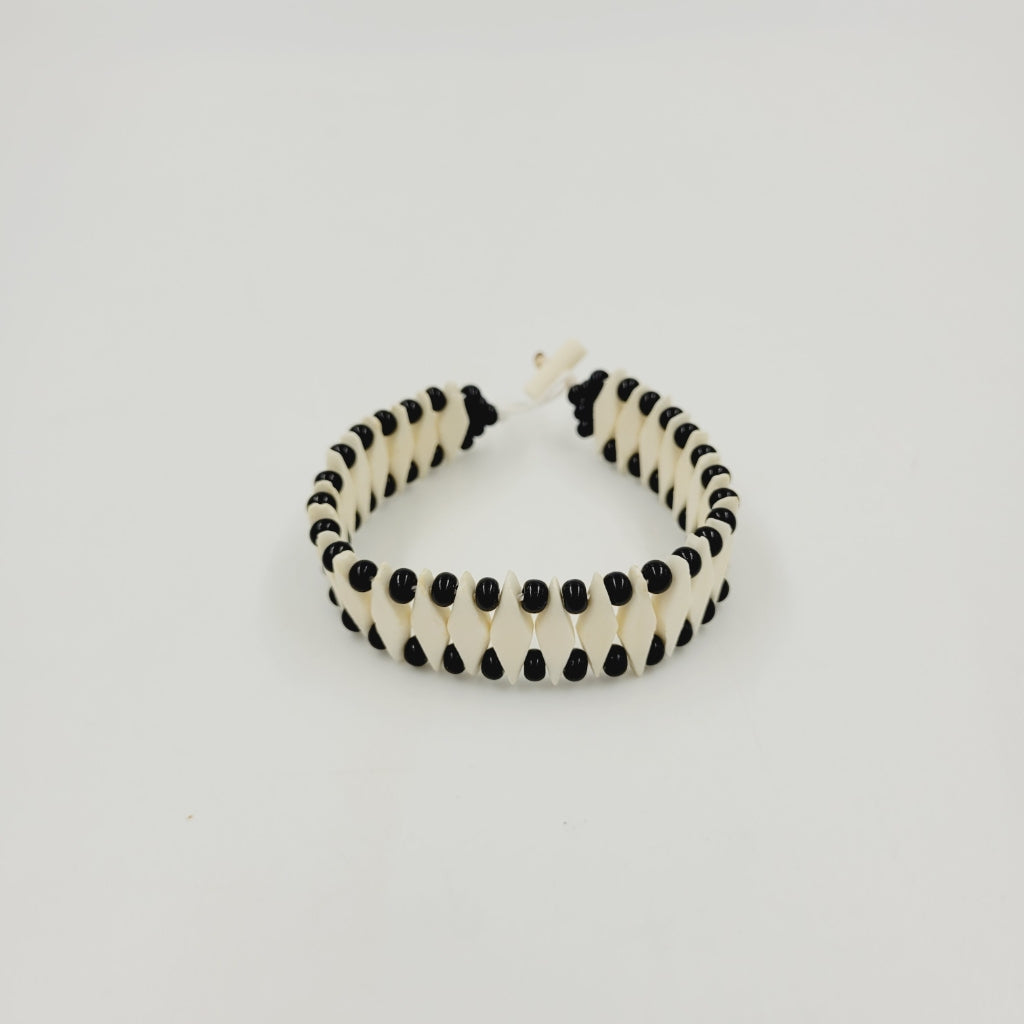 Pulseira Indígena de Madeira Povo Xakriabá