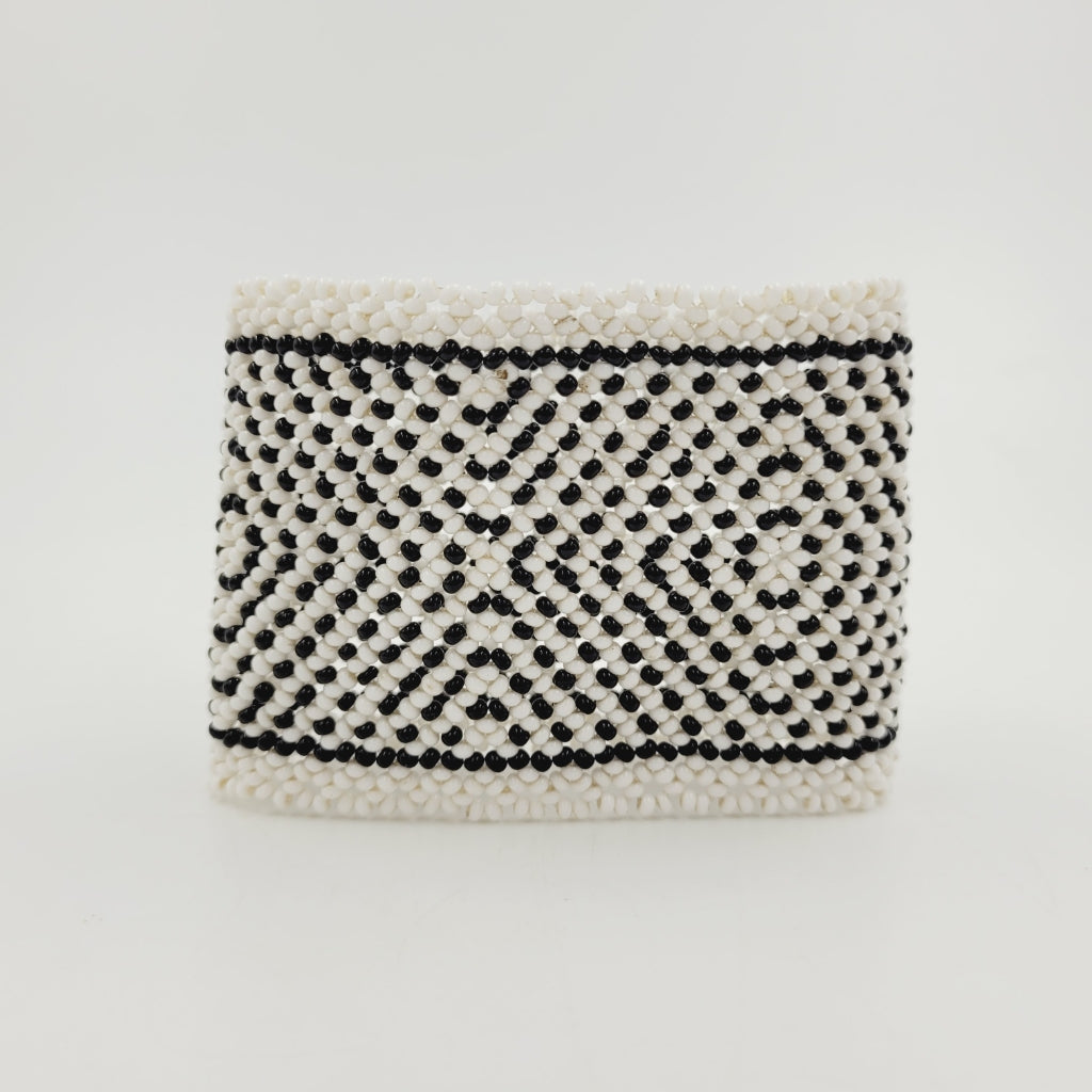 Pulseira de Miçanga Preto e Branco Povo Waura