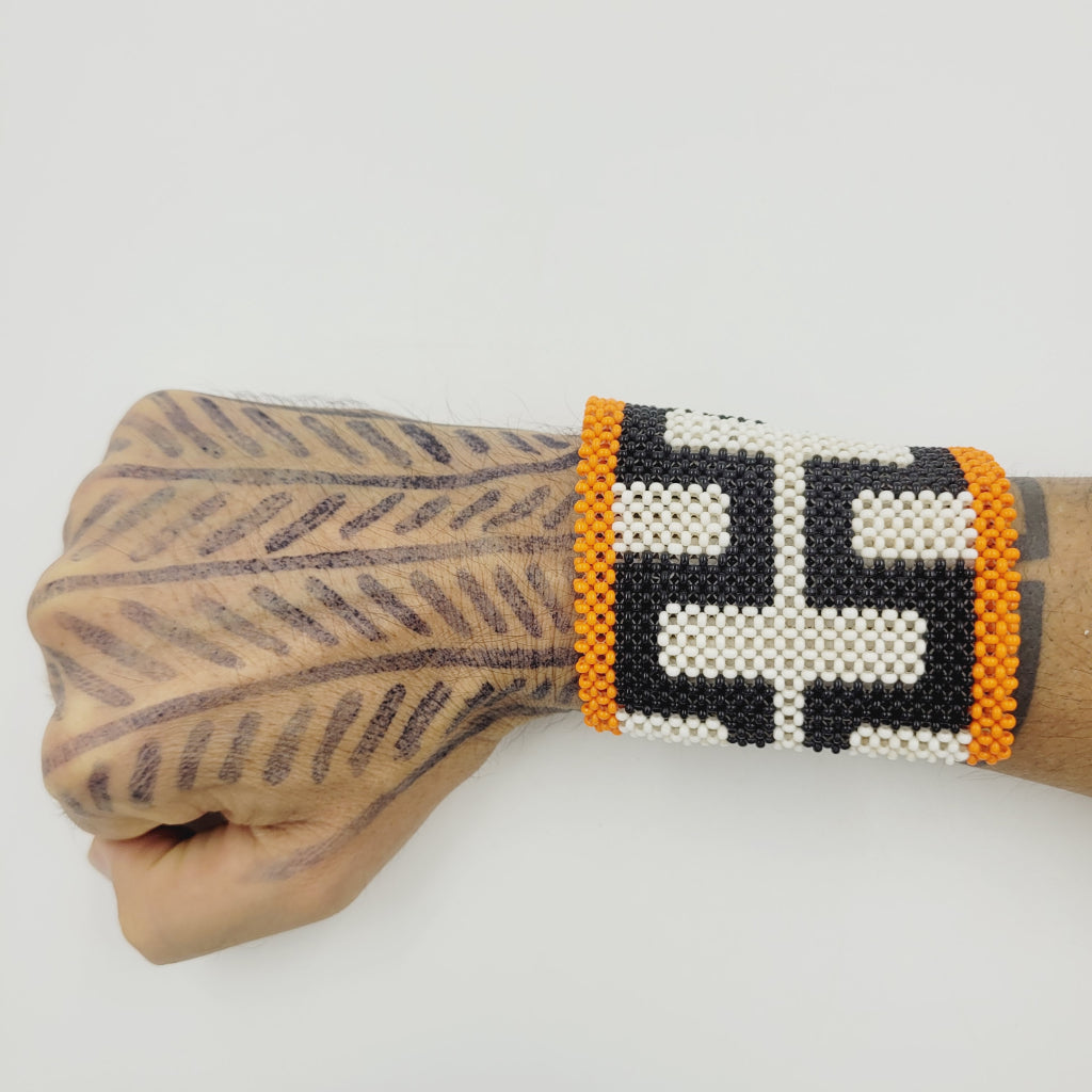 Pulseira de Miçanga Artesanal Indígena Povo Kayapó