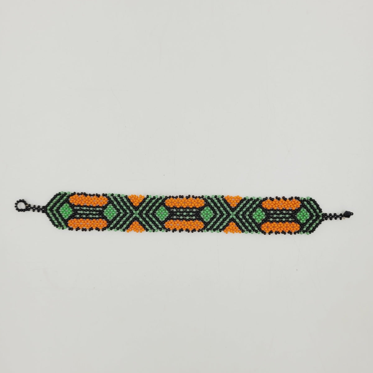 Pulseira de Miçanga Verde Laranja e Preta Miçanga
