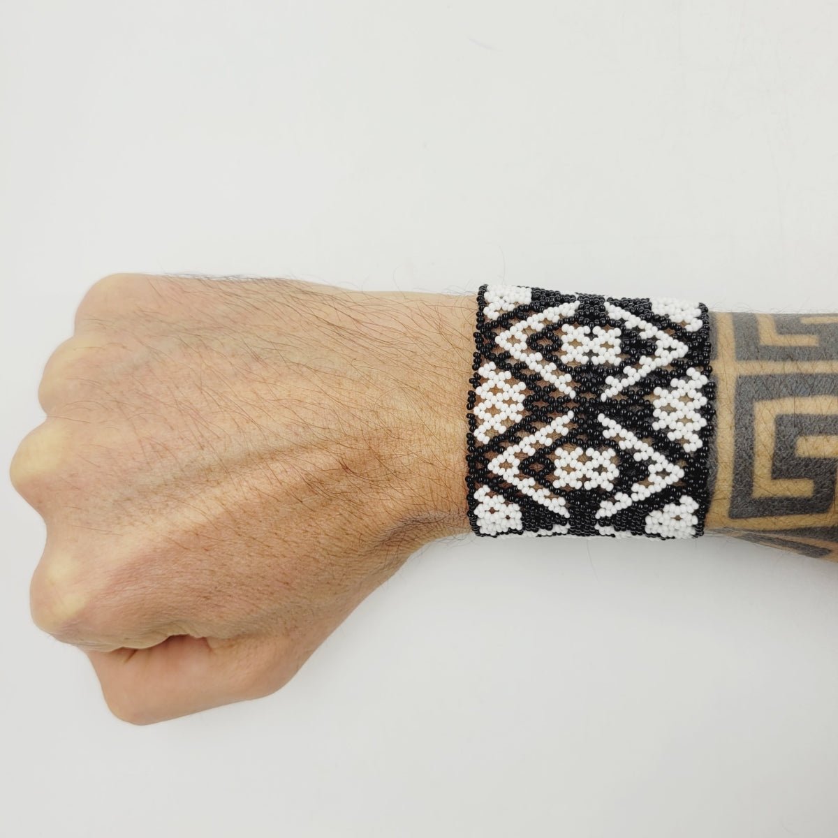 Pulseira Indígena de Miçanga Kayapó