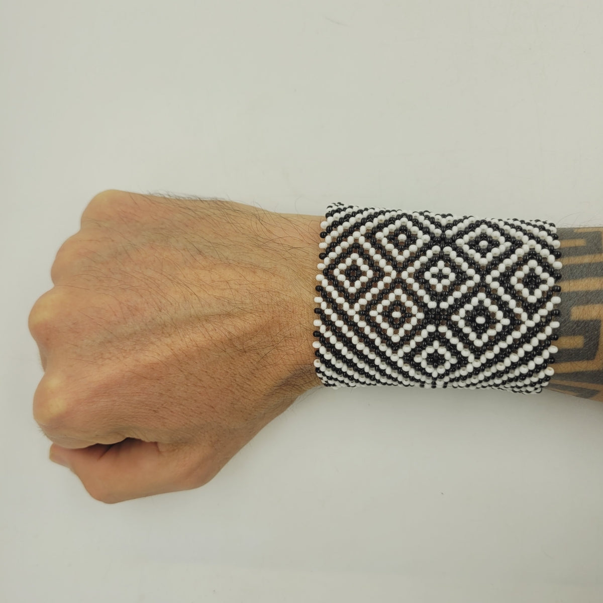 Pulseira Indígena de Miçanga Kayapó