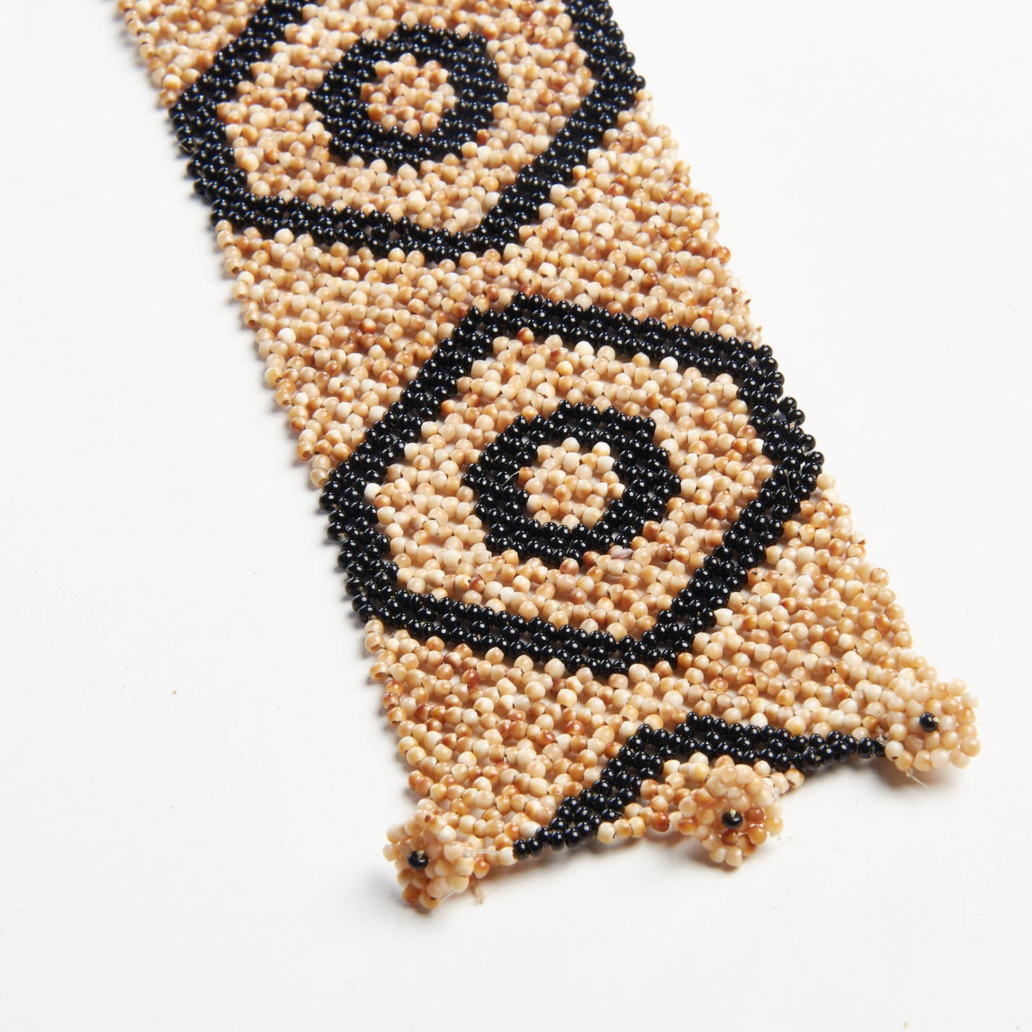 Pulseira de Sementes Povo Indígena Krahô