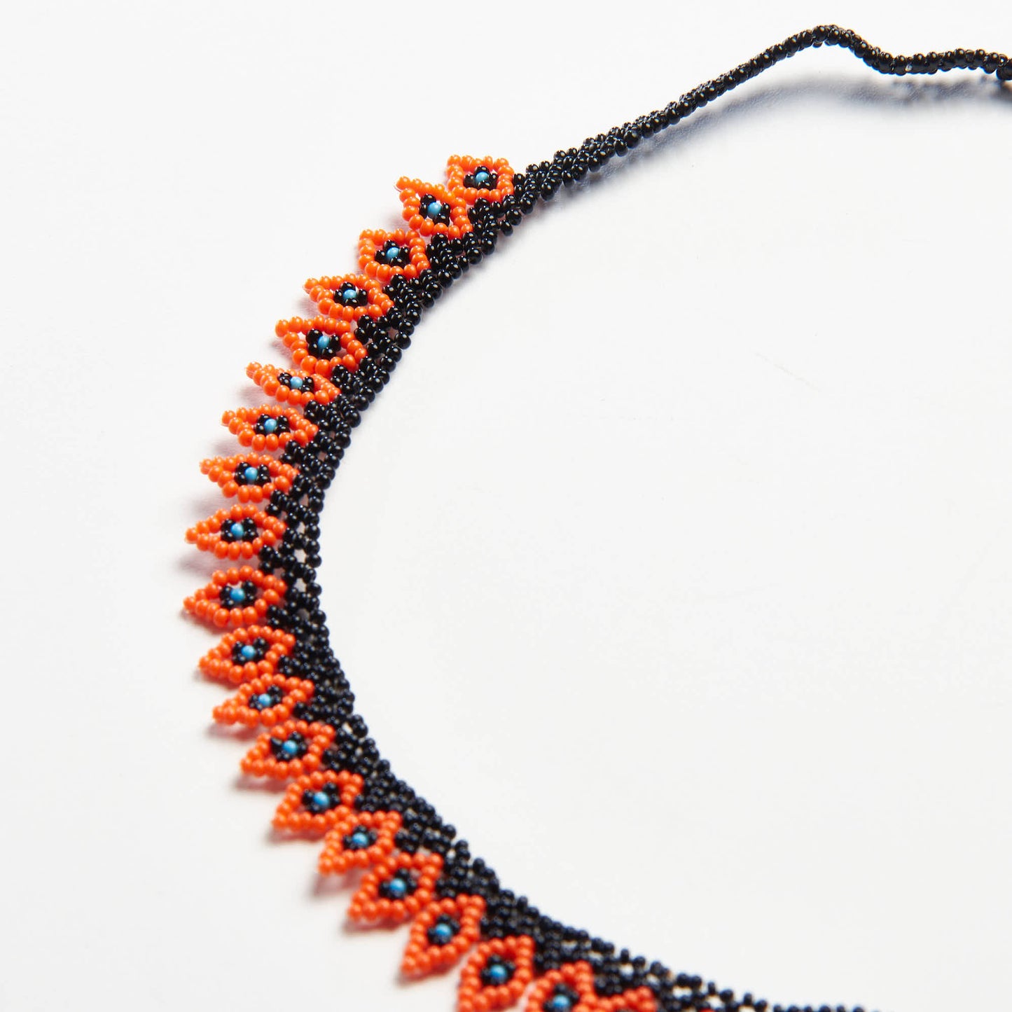 Colar Indígena de Miçanga Kayapó