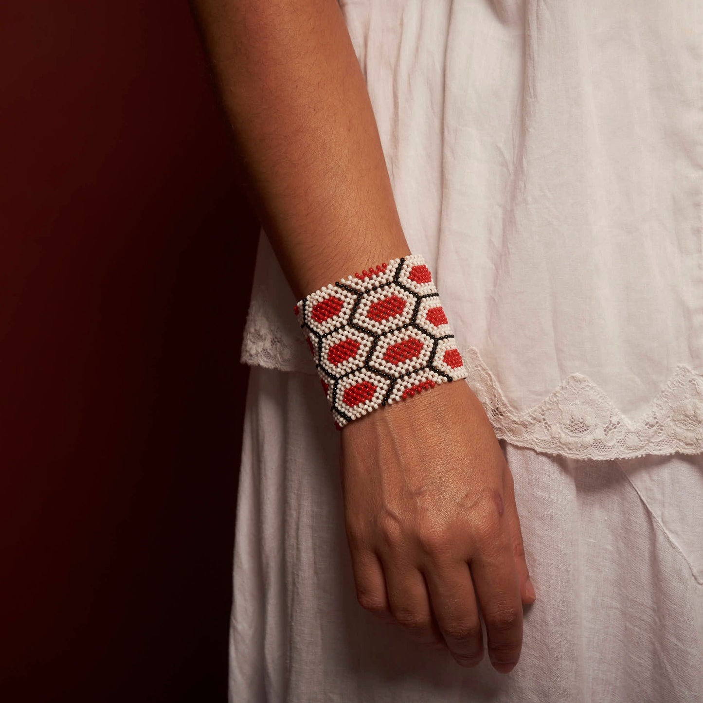 Pulseira de Miçanga Indígena Povo Kayapó 21 cm