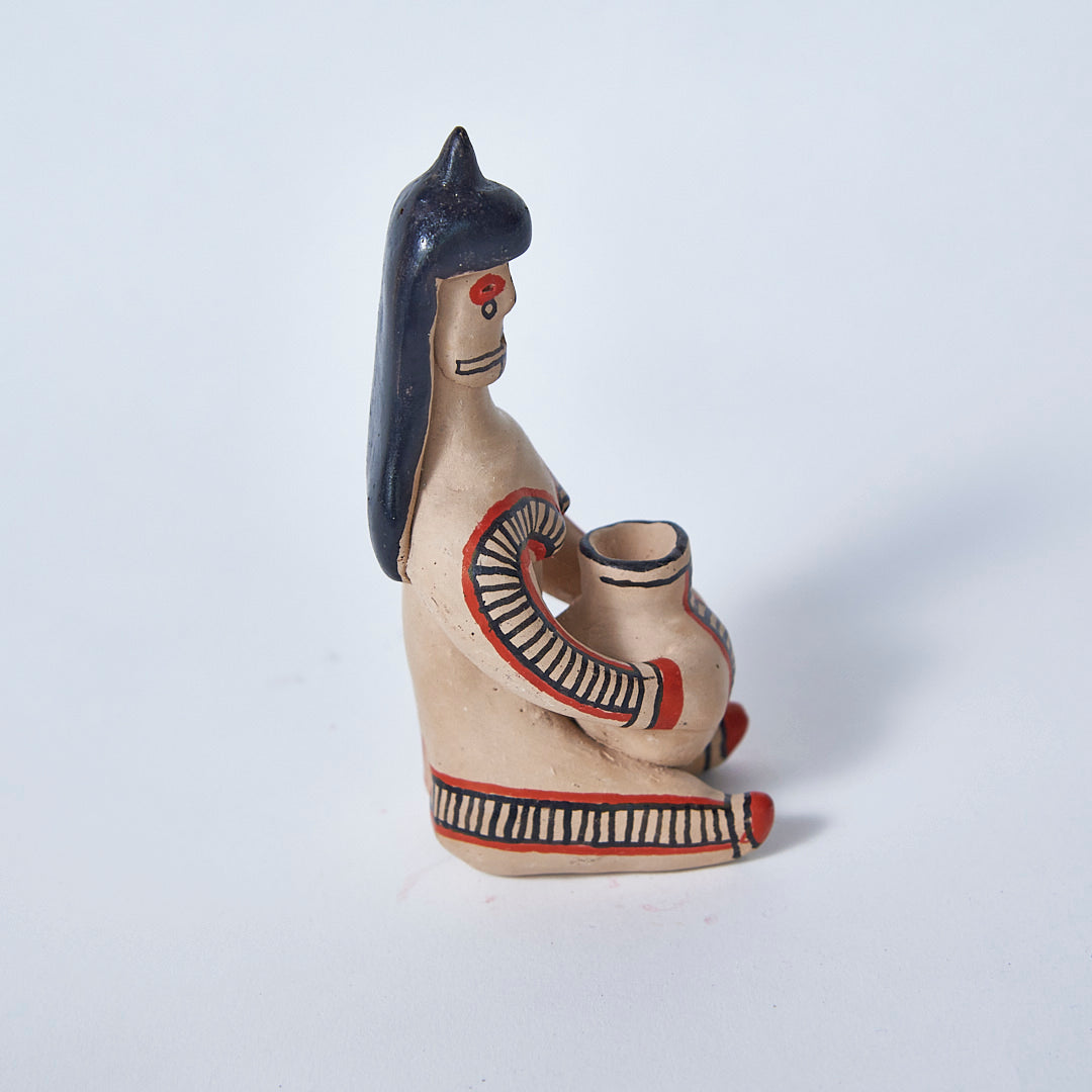 Boneca de cerâmica Ritxoko Povo Karajá