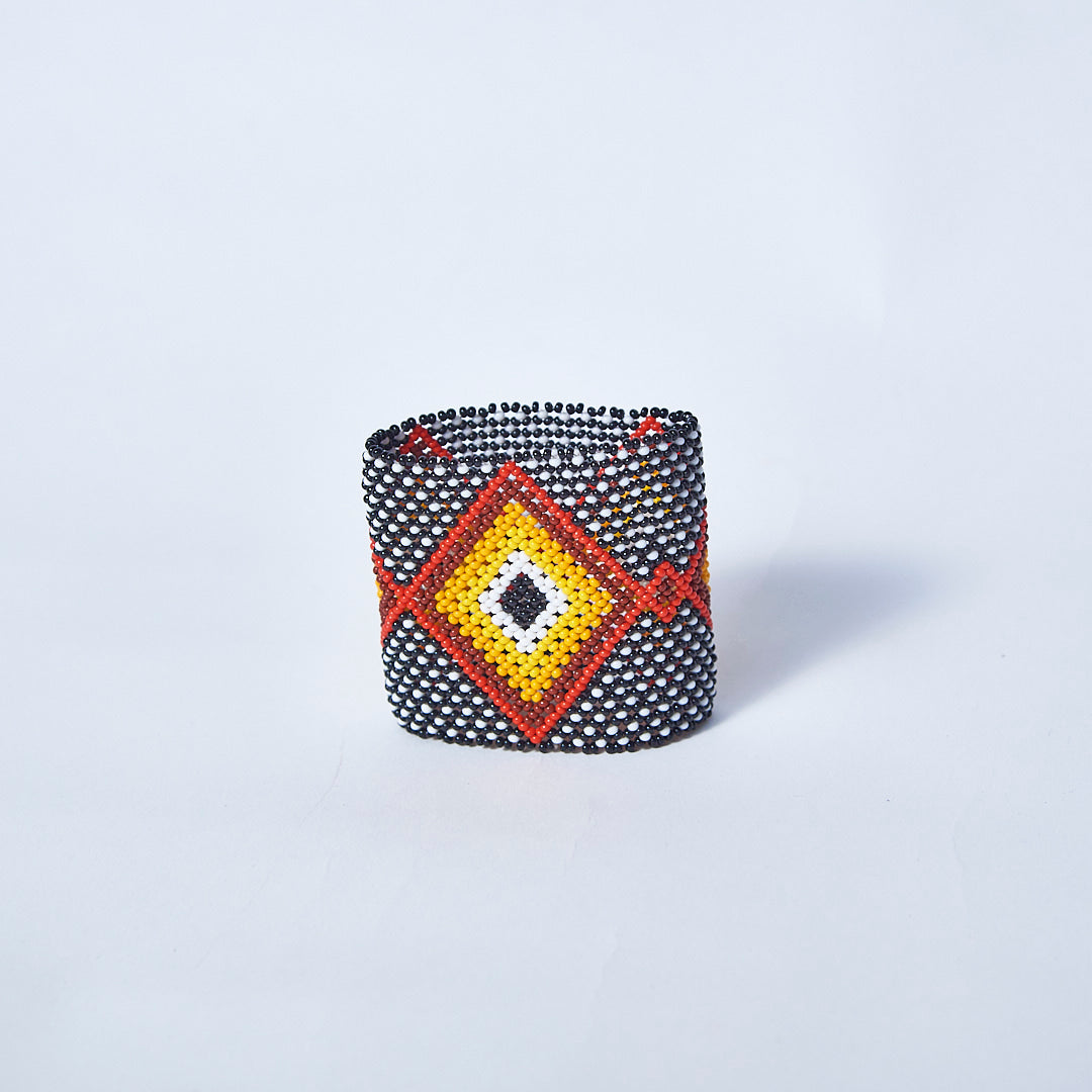 Pulseira de Miçanga Colorida fio Elástico Povo Kamayurá
