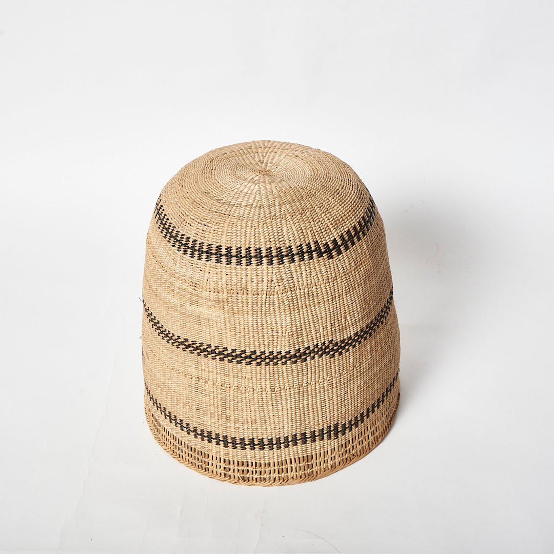 Cesto Indígena Preto e Bege Povo Yanomami