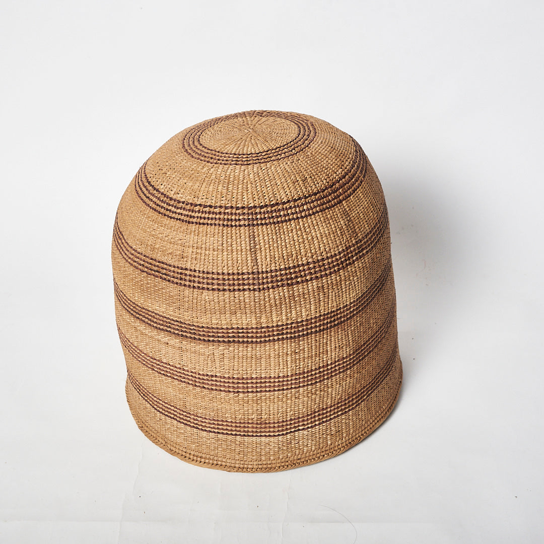 Cesto Indígena Preto e Bege Povo Yanomami