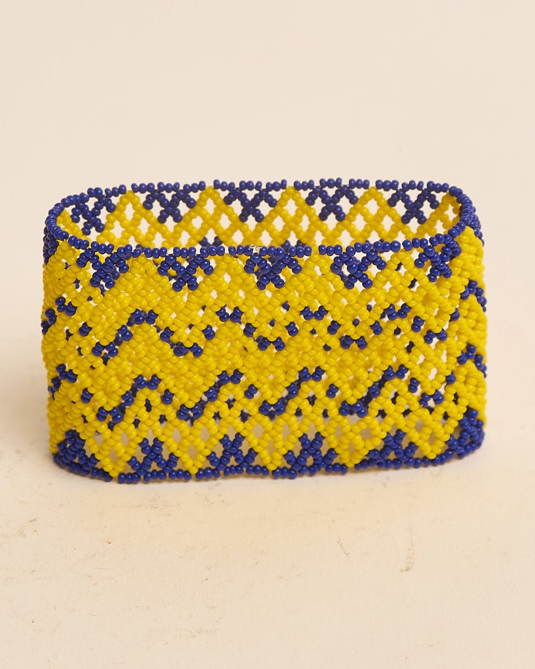 Pulseira de Miçanga Amarela e Azul Fio Elástico Povo Waura