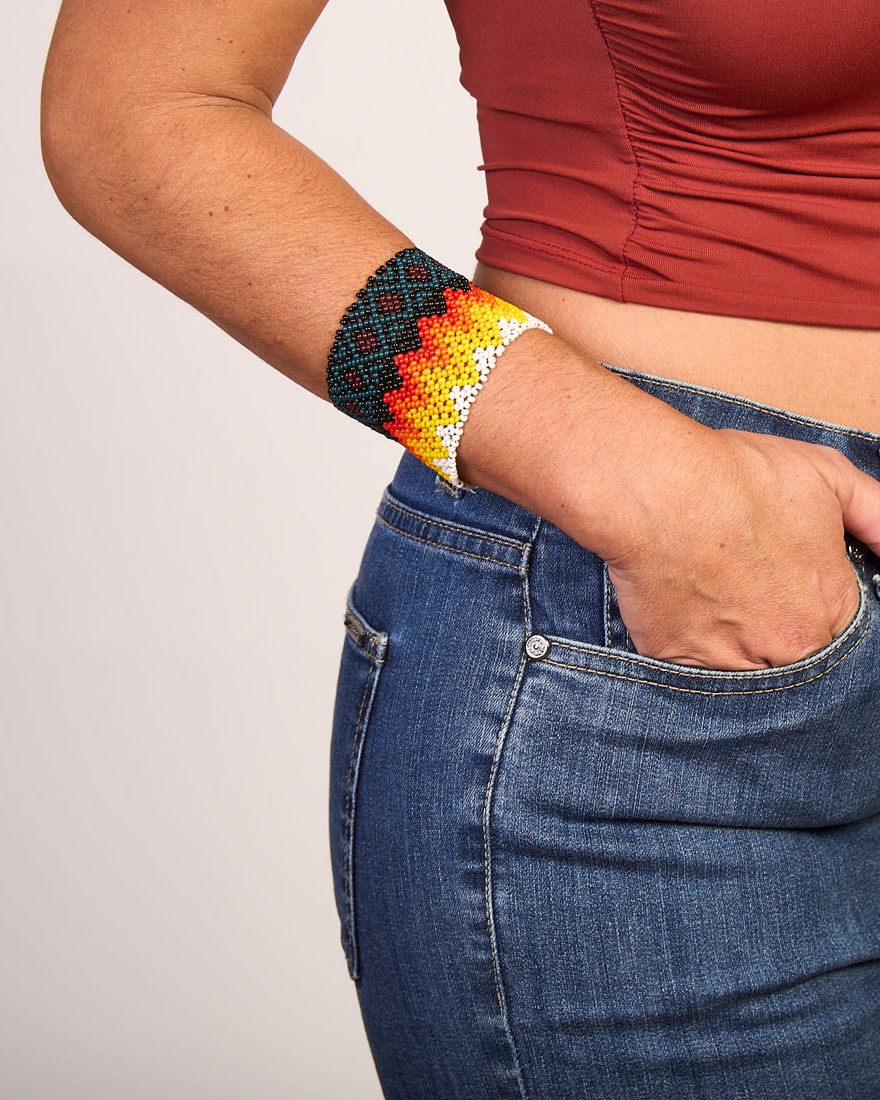Pulseira de Miçanga fio Elástico Povo Kamayurá