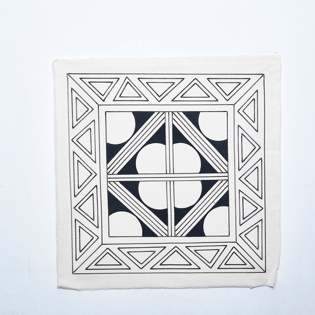 Grafismo em Tela Kuikuro