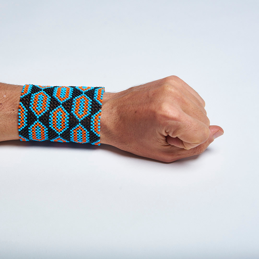 Pulseira Indígena de Miçanga Kayapó