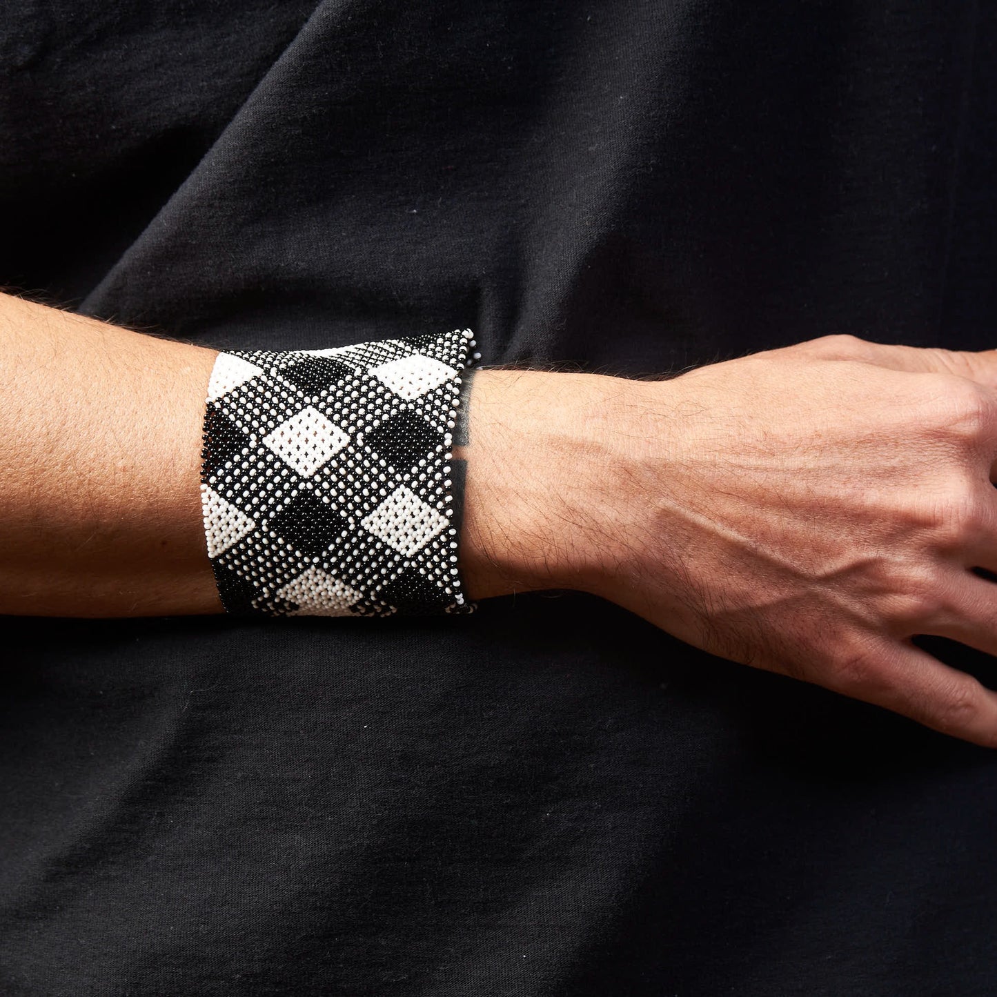 Pulseira Xadrez Preto e Branco Waura