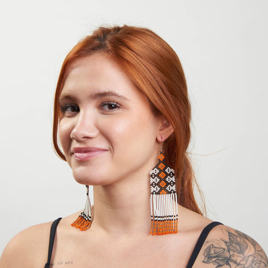 Brinco Artesanal de Miçanga Povo Kayapó