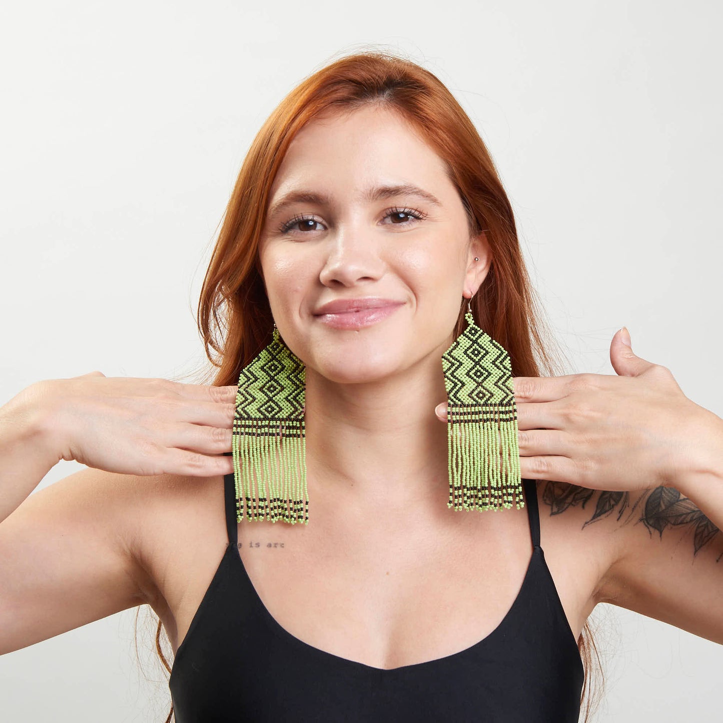 Brinco Artesanal de Miçanga Povo Kayapó