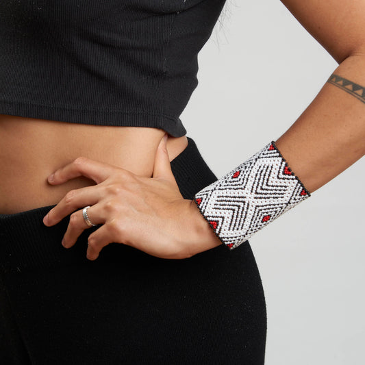 Pulseira de Miçanga fio Elástico Povo Kamayurá