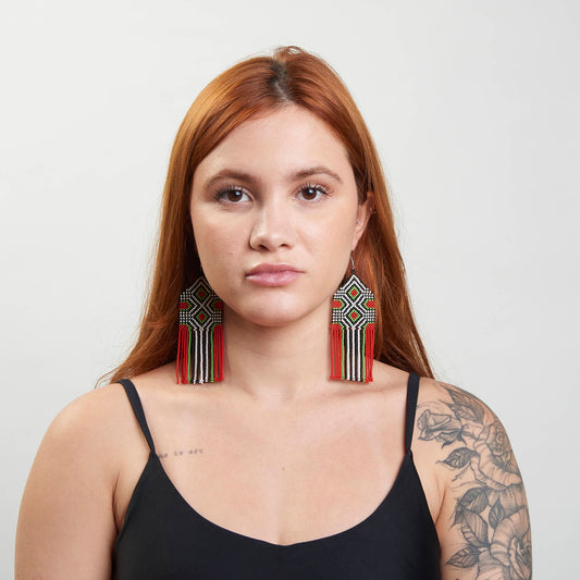 Brinco Artesanal de Miçanga Povo Kayapó