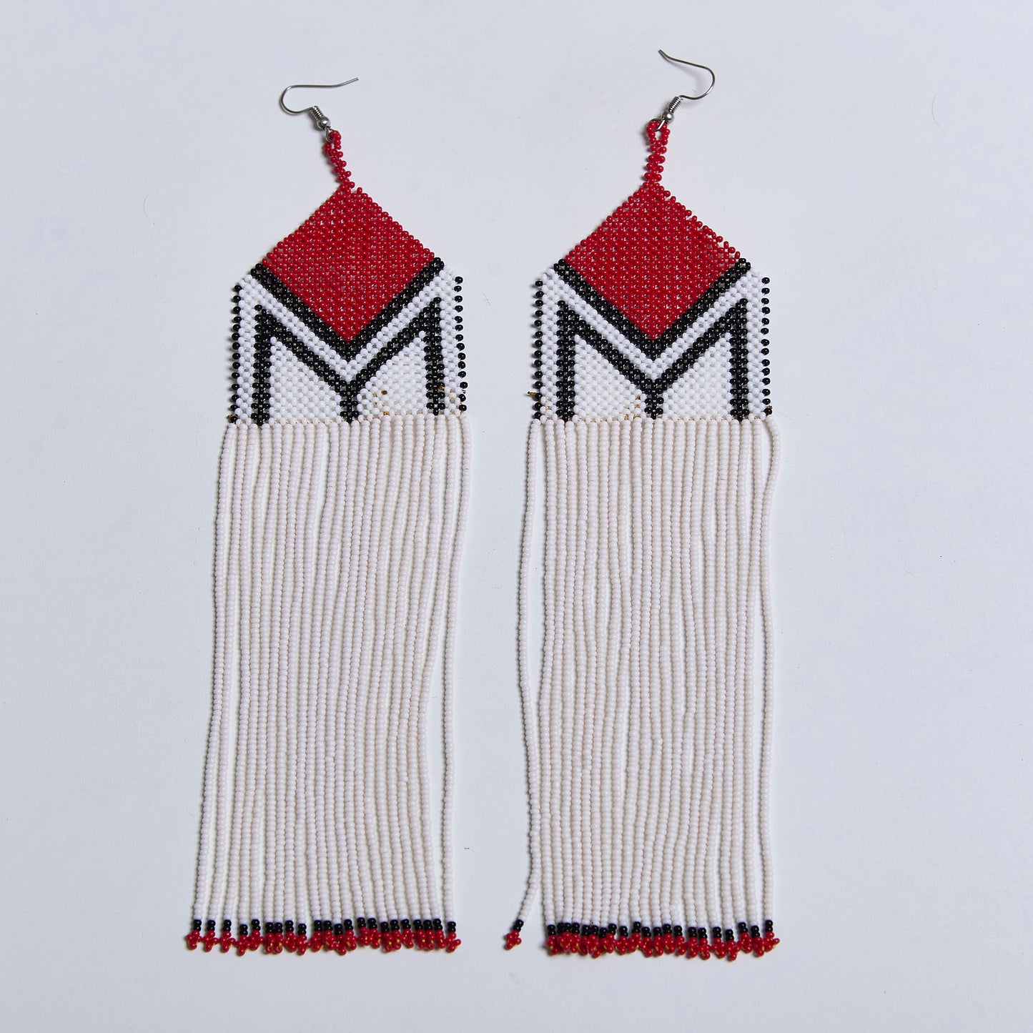 Brinco Longo Artesanal de Miçanga Povo Panará