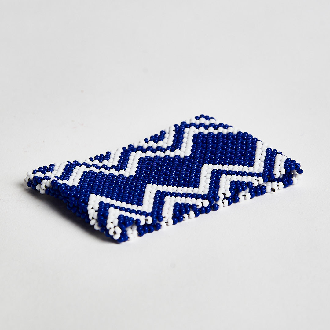 Pulseira de Miçanga Elástica Branca e Azul Kamayurá