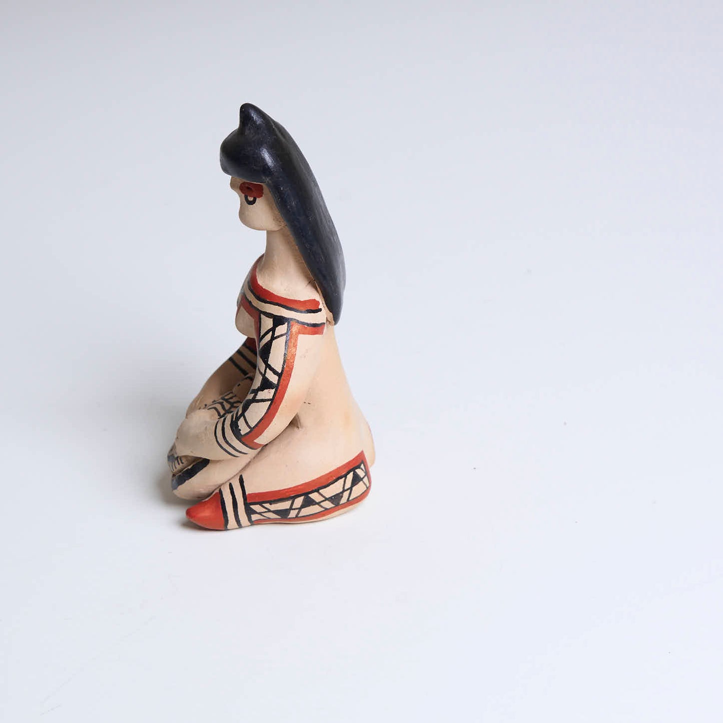 Boneca de cerâmica Ritxoko Povo Karajá