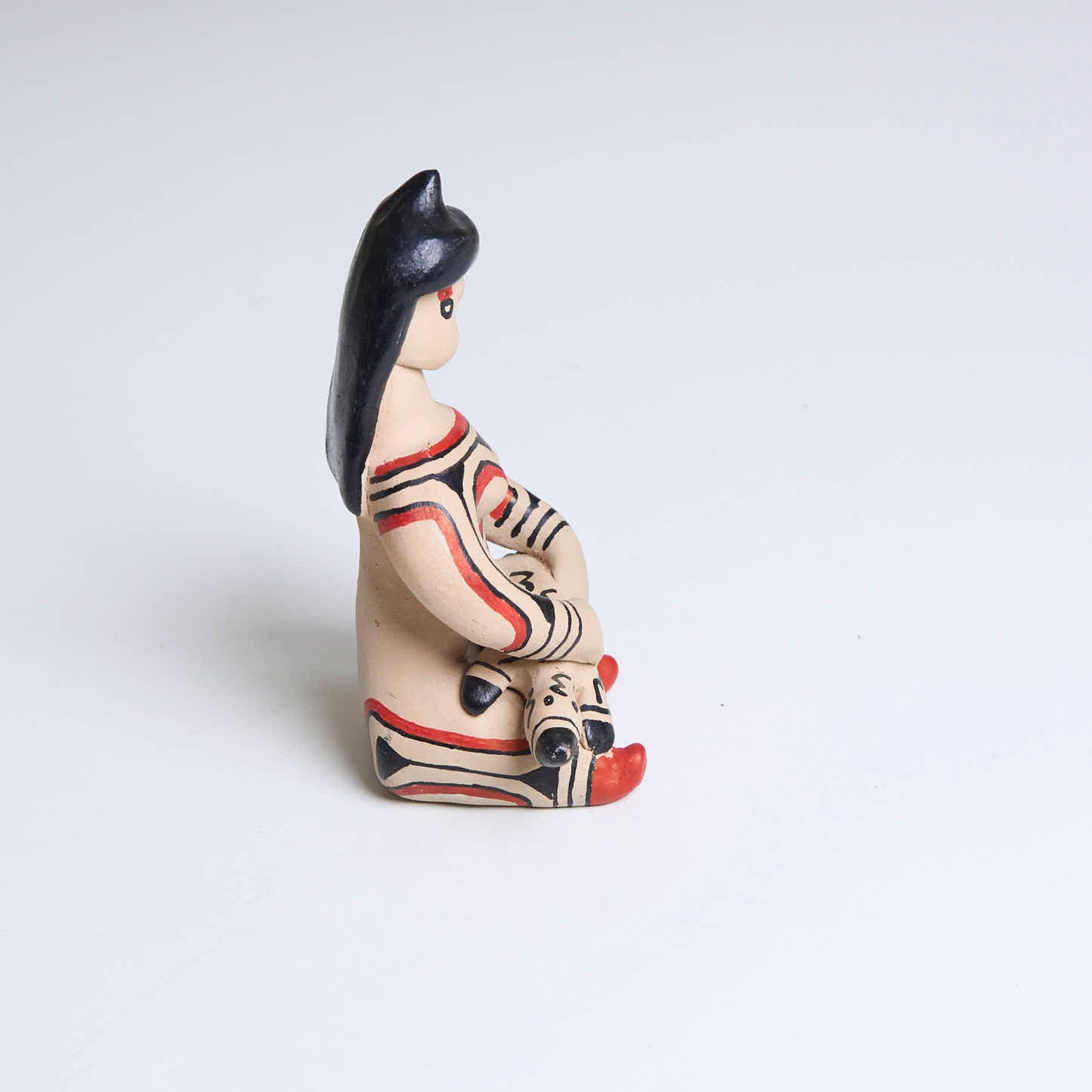 Boneca de cerâmica Ritxoko Povo Karajá