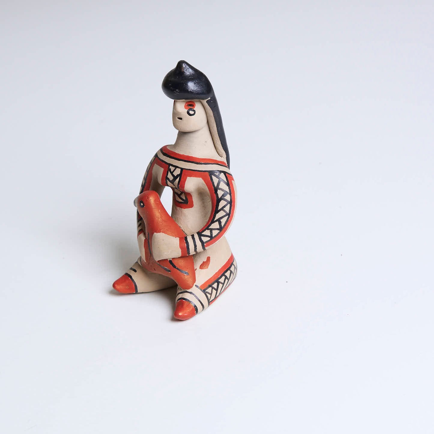 Boneca de cerâmica Ritxoko Povo Karajá