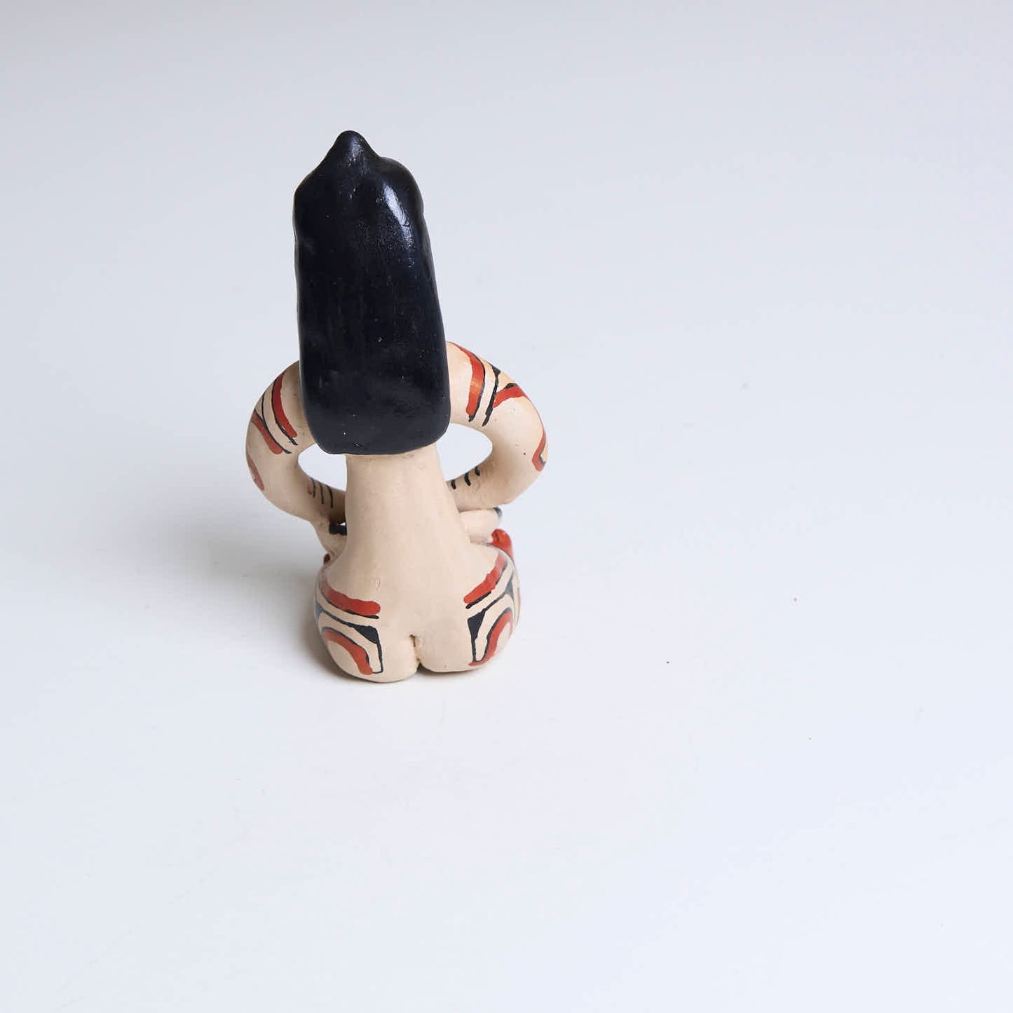 Boneca de cerâmica Ritxoko Povo Karajá