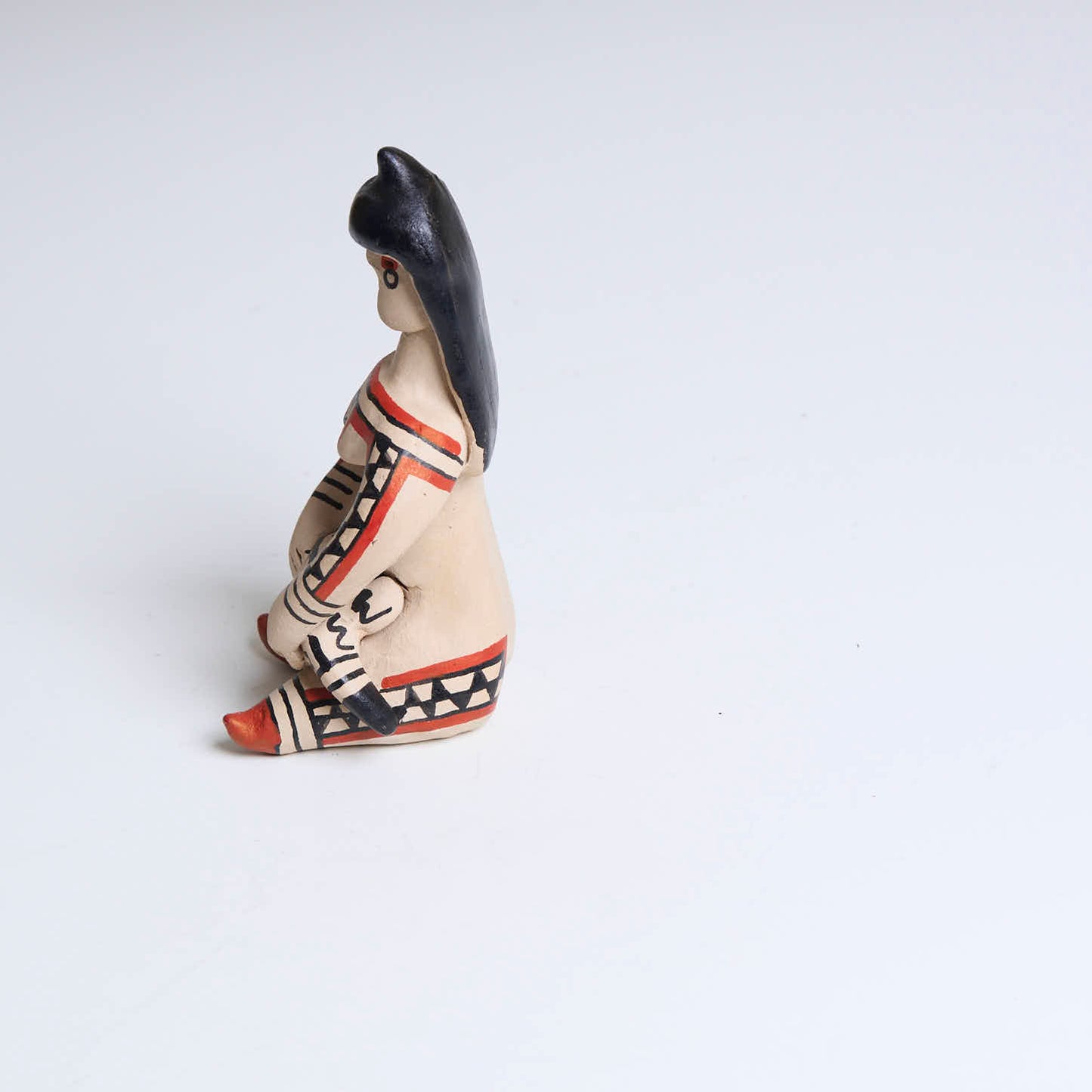 Boneca de cerâmica Ritxoko Povo Karajá