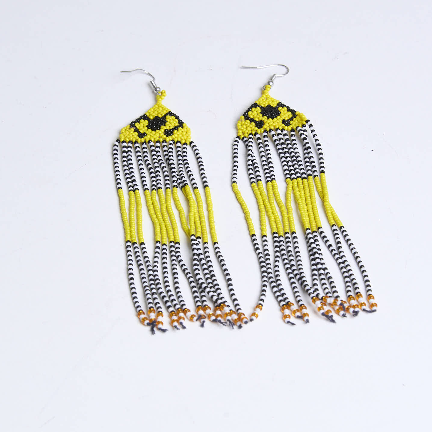 Brinco Artesanal de Miçanga Povo Kanela