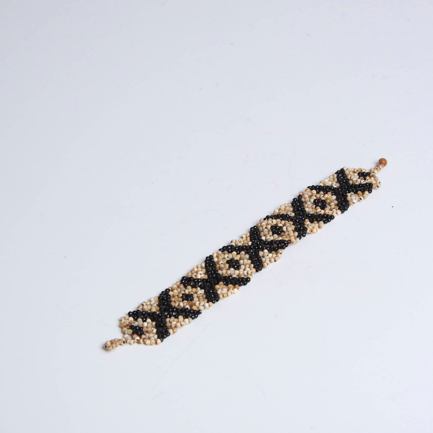 Pulseira de Sementes Povo Indígena Krahô