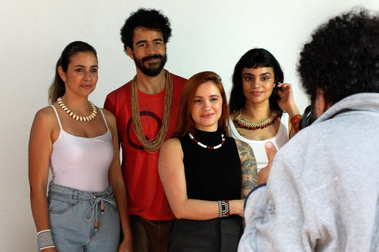 Moda Consciente vs Fast Fashion: qual a diferença e por que importa