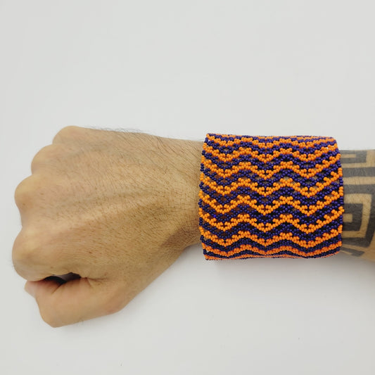 Pulseira de Miçanga Azul e Laranja Fio de Nylon Povo Kayapó