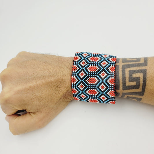 Pulseira de Miçanga Azul Branca Preta Vermelho Fio de Nylon Povo Kayapó