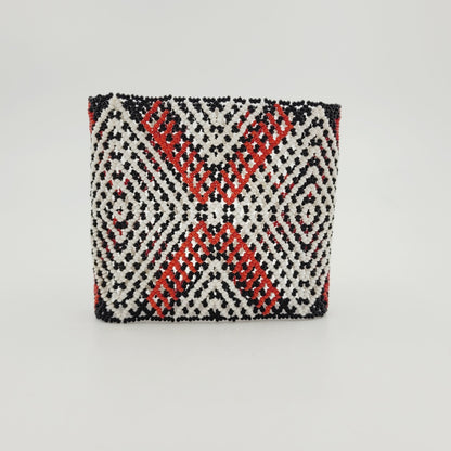 Pulseira de Miçanga Branca Preta  e Vermelho Fio de Nylon Povo Kayapó