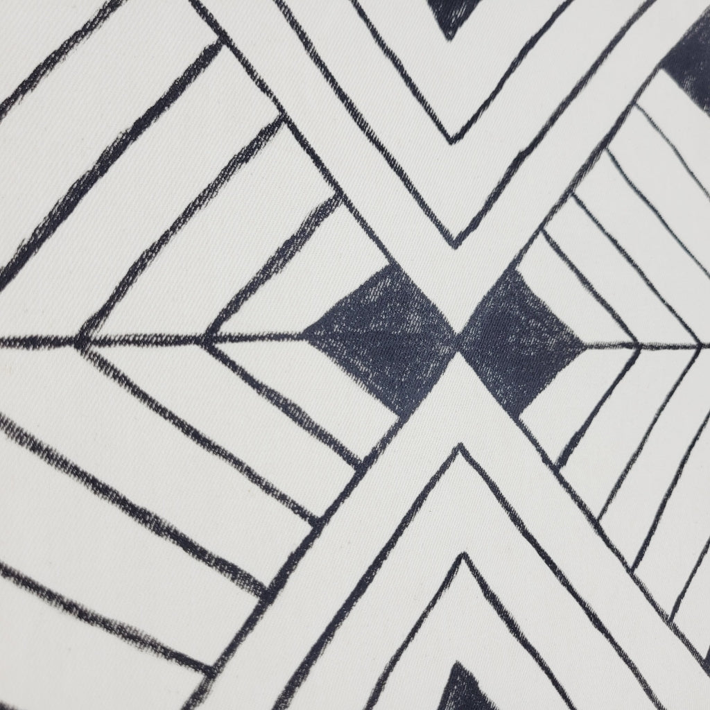 Pintura Grafismo em Tela Indígena