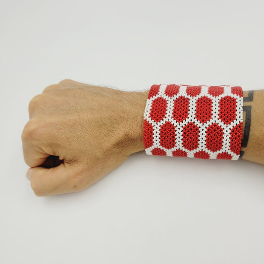 Pulseira de Miçanga Vermelha Artesanal