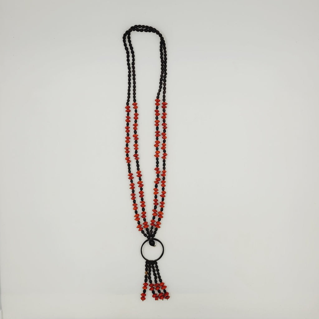 Colar de Sementes e Tucum Vermelho e Preto Povo Rikbaktsa