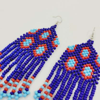 Brinco de Miçanga Azul Royal Kayapó