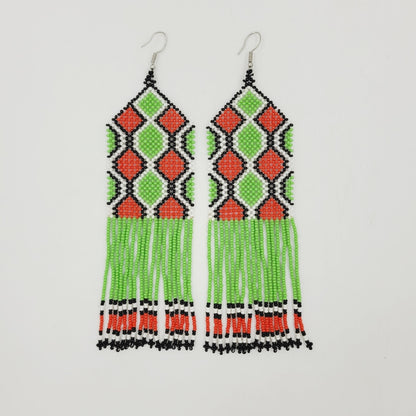 Brinco Verde e Vermelho de Miçanga Kayapó
