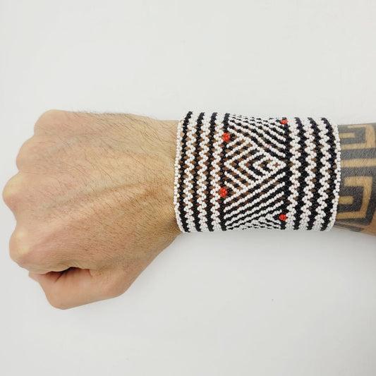 Pulseira Indígena de Miçanga Kayapó