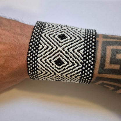 Pulseira de Miçanga fio Elástico Povo Waura