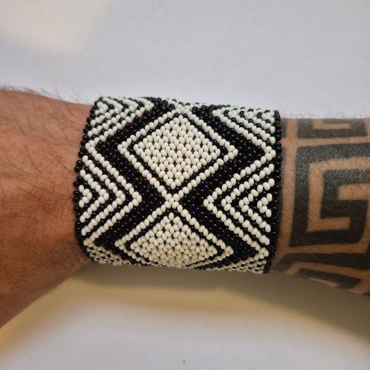 Pulseira de Miçanga fio Elástico Povo Waura