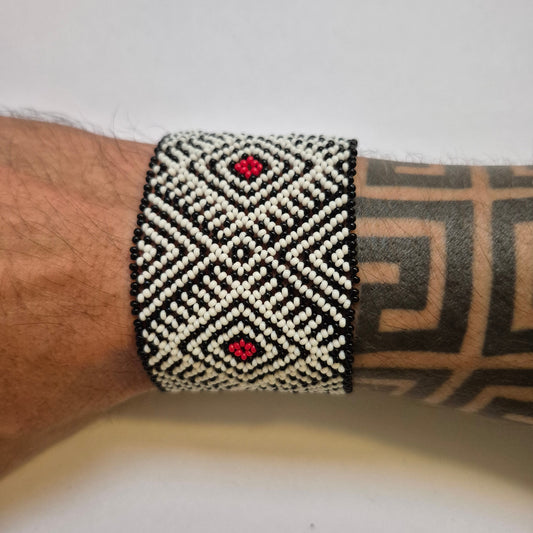 Pulseira de Miçanga fio Elástico Povo Waura