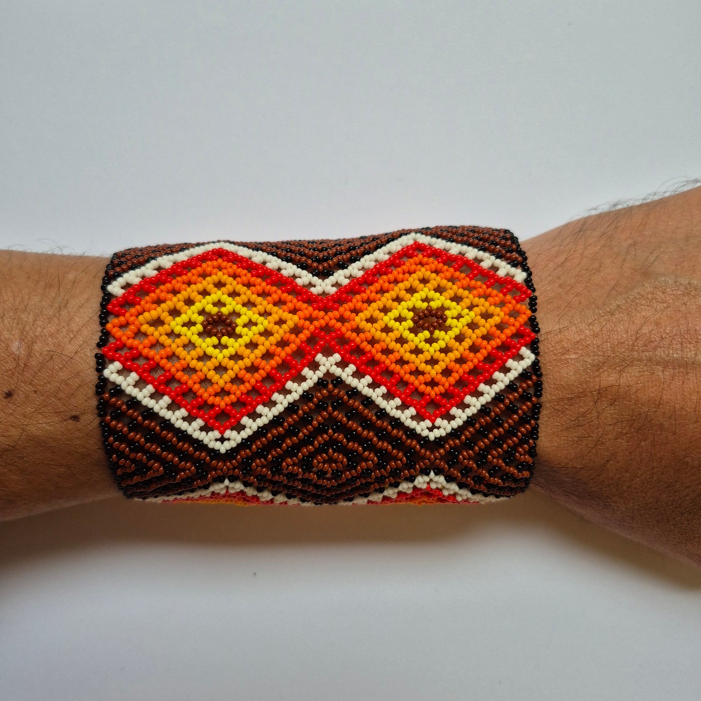Pulseira de Miçanga Colorida Fio Elástico Povo Waura