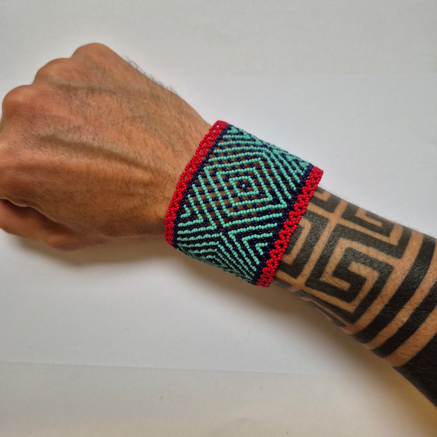 Pulseira de Miçanga Colorida Fio Elástico Povo Mehinako