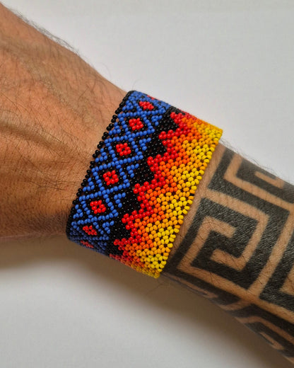 Pulseira de Miçanga Colorida Fio Elástico Povo Mehinako