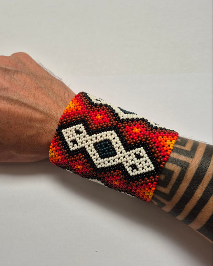 Pulseira de Miçanga fio Elástico Povo Kamayurá